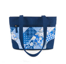 Load image into Gallery viewer, Donna Sharp Abby Cotton Quilted Handbag