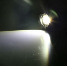 Load image into Gallery viewer, 1,200 Lumen Focusing Flashlight with Battery &amp; Charger
