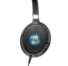 Load image into Gallery viewer, Audio-Technica QuietPoint Active Noise-Canceling Headphones
