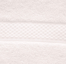 Load image into Gallery viewer, Cheer Collection 650 GSM Bath Towel (Set of 2)

